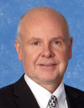 Julian F Sluyters